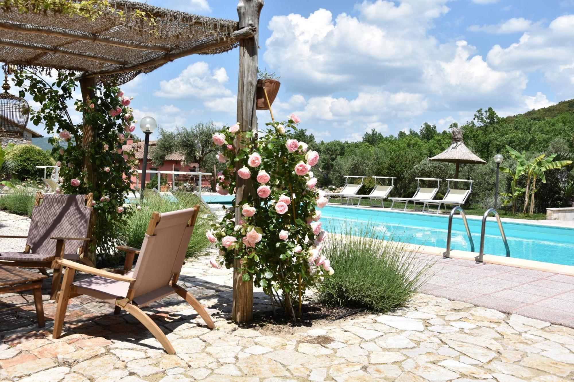Le Case Di Lisetta Holiday Homes 科尔恰诺 外观 照片